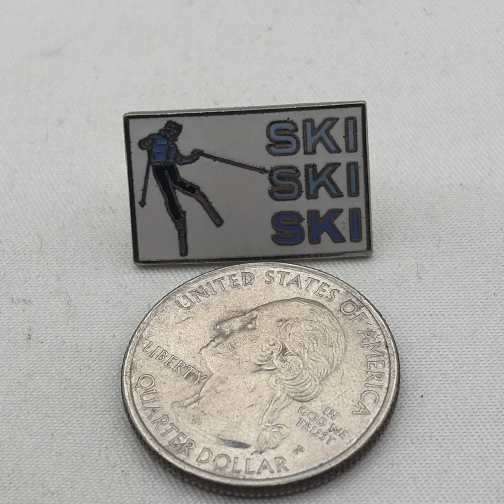 Vintage Ski Ski Ski Skiing Winter Sport Lapel Hat Pin